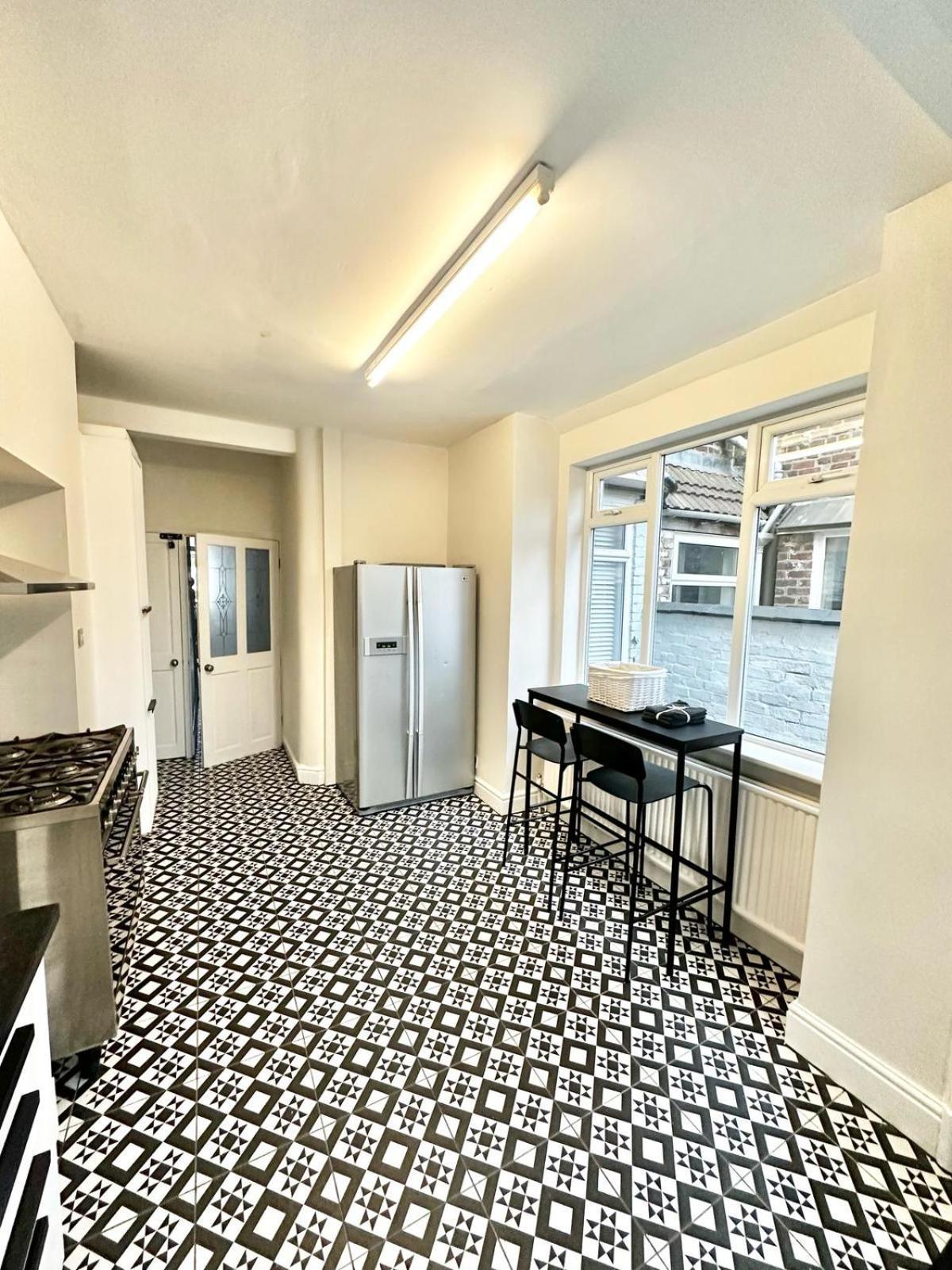 Holiday home Luxury 5 Bed Salford Free Parking